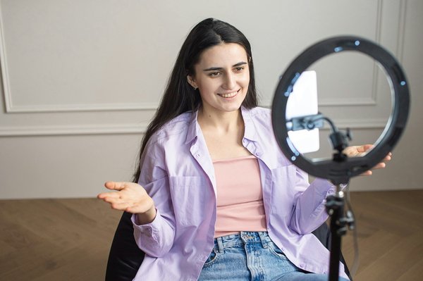 Comment les entreprises de produits de soins pour la peau peuvent-elles utiliser les vidéos sur YouTube pour augmenter les ventes?